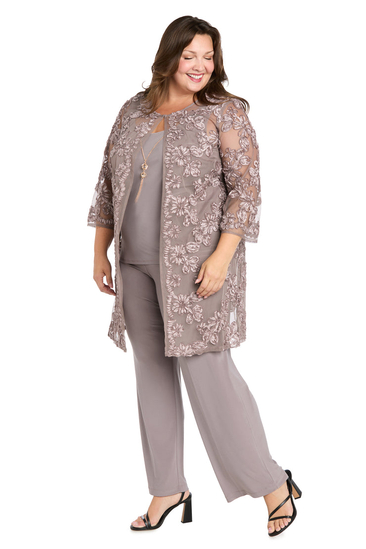 Delicate Floral Blossom Embroidered  Pantsuit - Plus