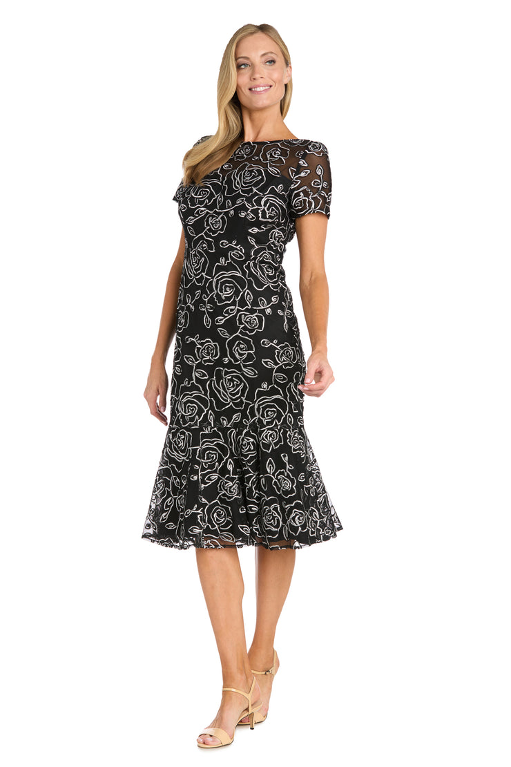 Embroidered Floral Midi Dress with Flared Skirt and Short Sleeves - Petite