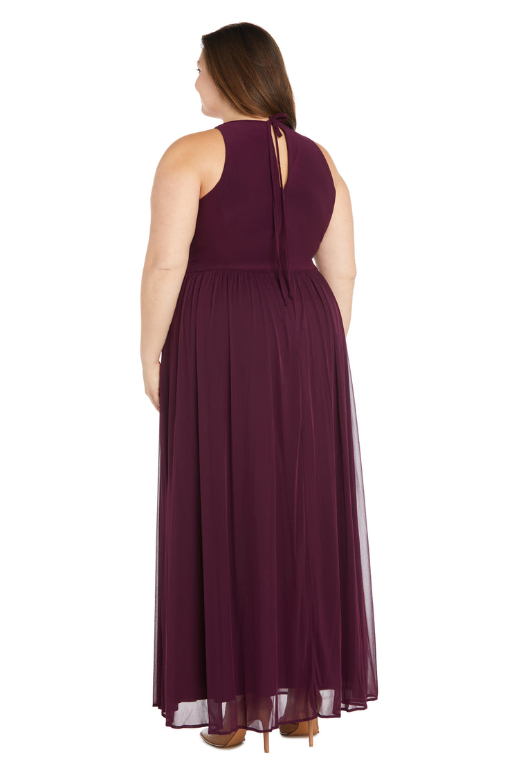 Maxi Dress with Keyhole Cutout, Halterneck and Flowing Skirt - Plus
