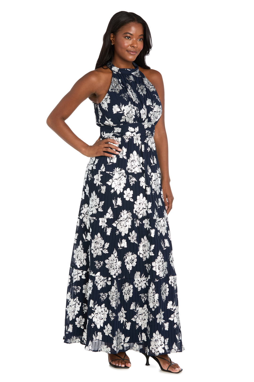 Long Pleated Metallic Jacquard Dress with a Tiered Skirt – R&M