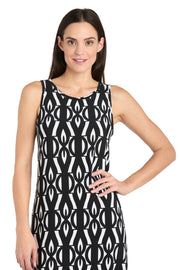 Intricate Pattern Sleeveless Knit Dress with Flipped Border Hem